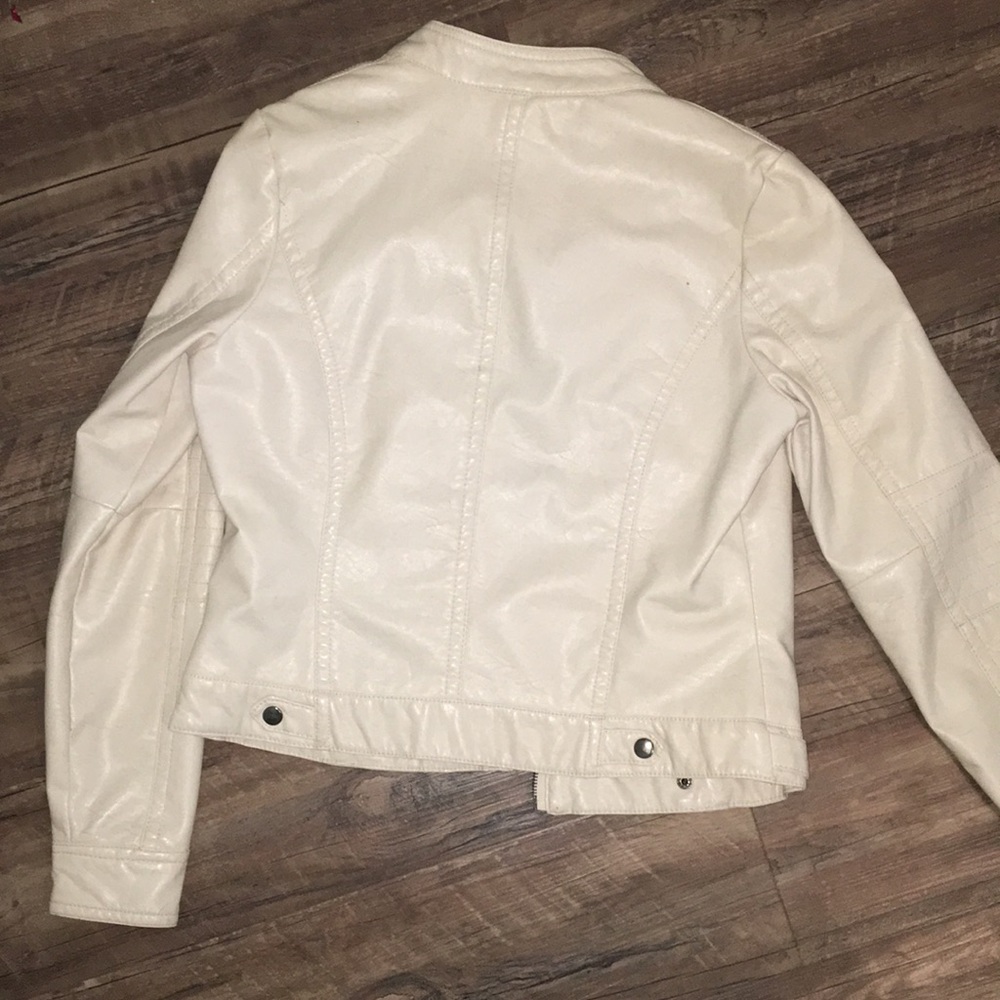 Jacket - Picture 3 of 3